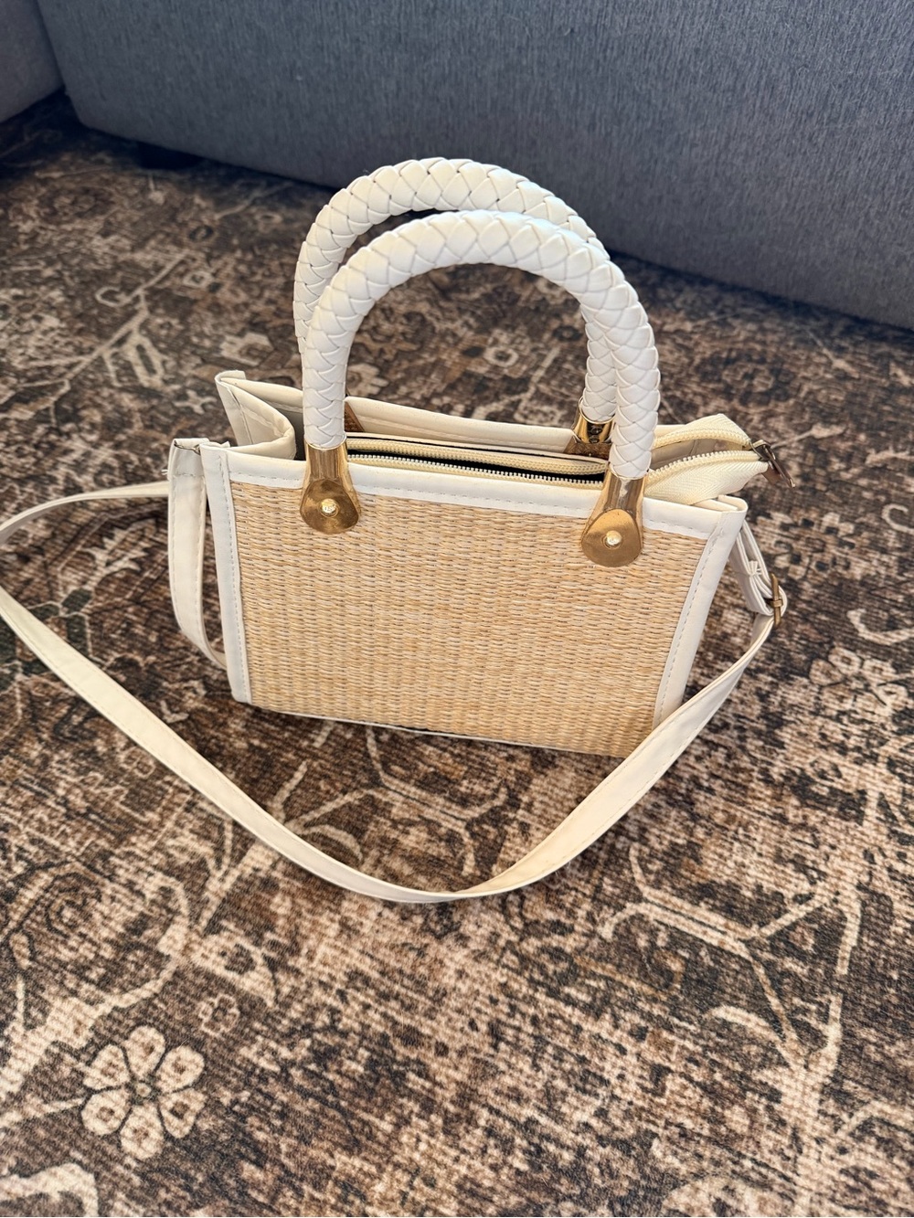 Mini Straw Bag Braided Detail Contrast Binding Zipper Cream & White - Picture 5 of 7